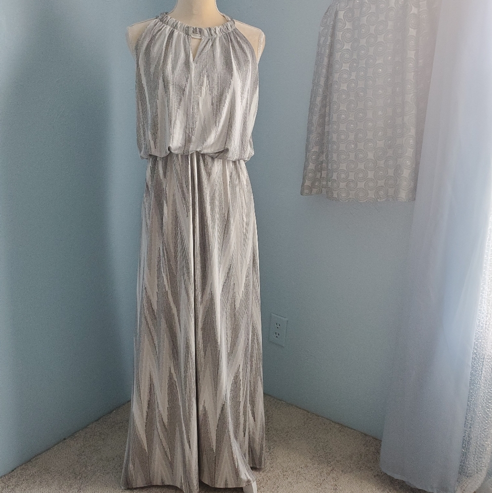 💥NWT Chico's Size 1= M chevron maxi dress B91
